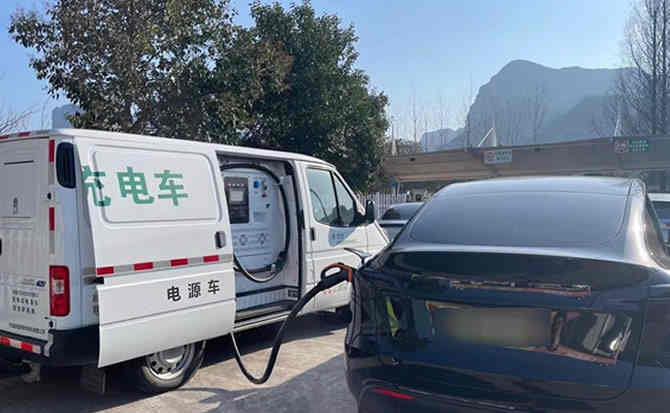 龙山区汽车搭电